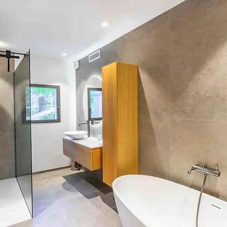 Palma Giens - Vue Panoramique -piscine Chauffée Mai à Septembre- 4 -garage Hyères