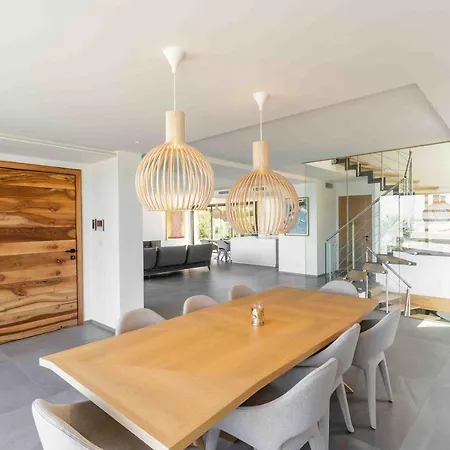 Palma Giens - Vue Panoramique -piscine Chauffée Mai à Septembre- 4 -garage Villa *